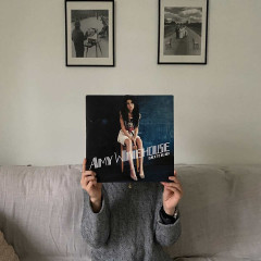 lola-lemaire_amy-winehouse_2799